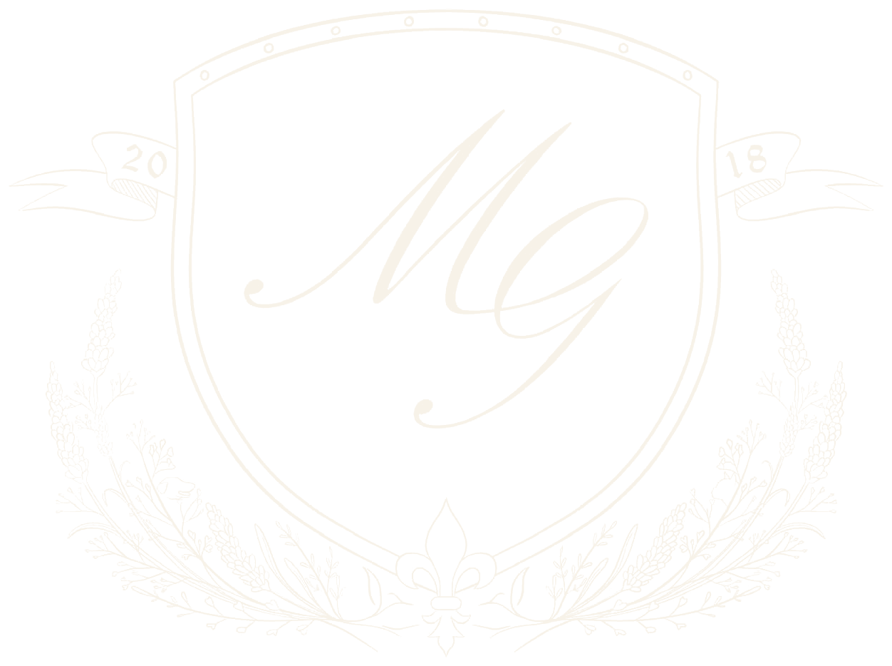 Monograma M G
